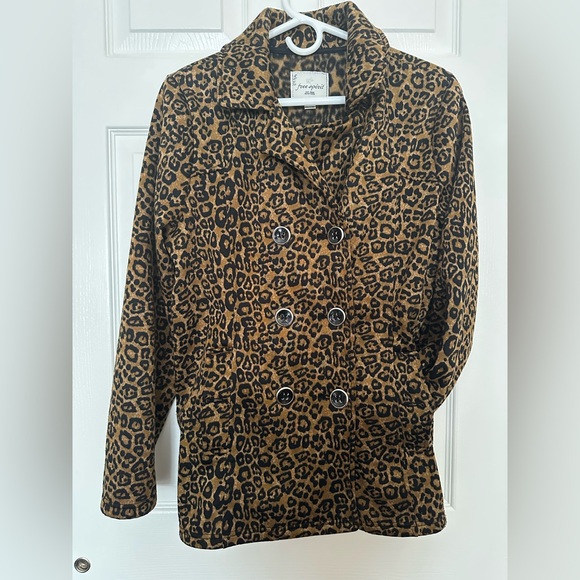 Leopard Print Double-Breasted Jacket - Picture 4 of 11